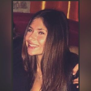 Meet your Posher, Carly